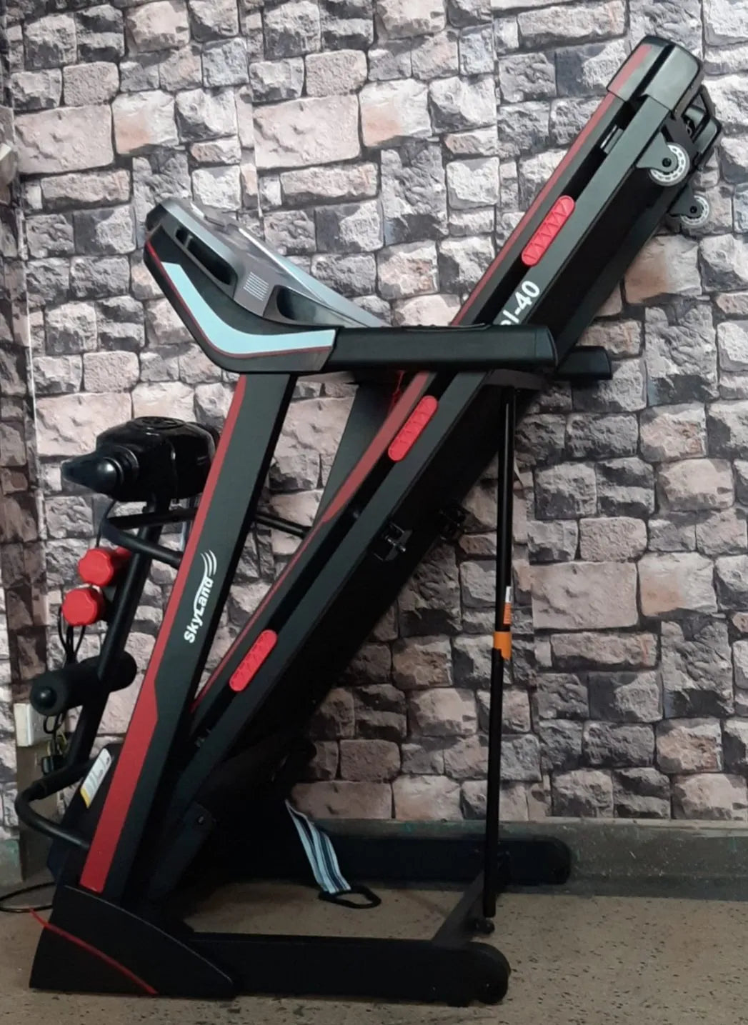 Skyland treadmill Intel-40 with Massager